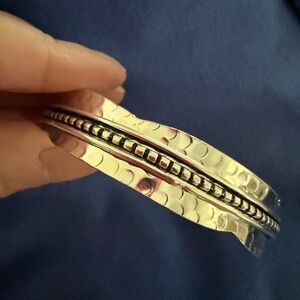 Sterling Silver Bangle!
